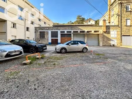 garage/stationnement à vendre