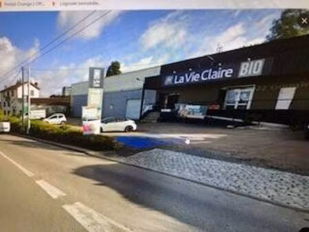 local commercial à louer