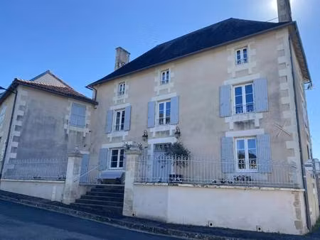 maison de ville à vendre