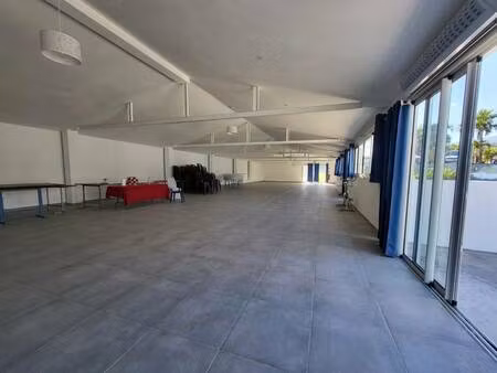 local commercial à louer