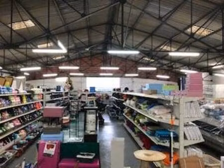 local commercial à vendre