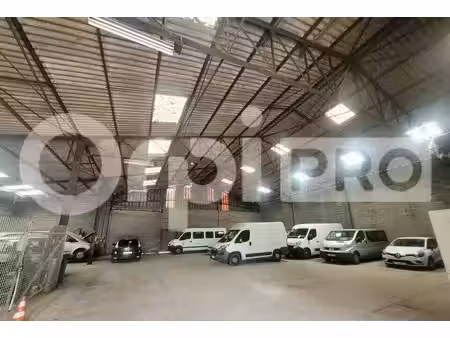 entrepôt à vendre