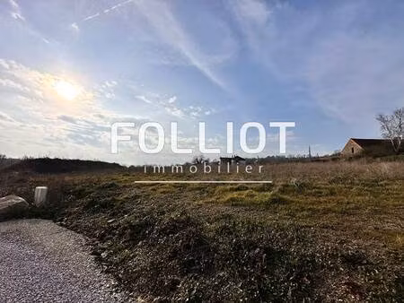 terrain constructible viabilisé à vendre