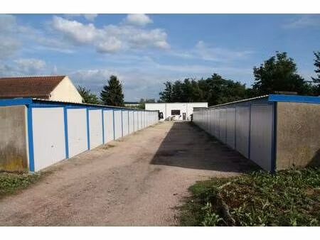 garage/stationnement à louer