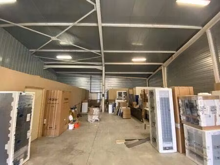 local commercial à louer