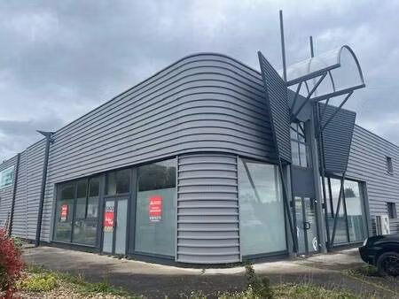 local commercial à louer