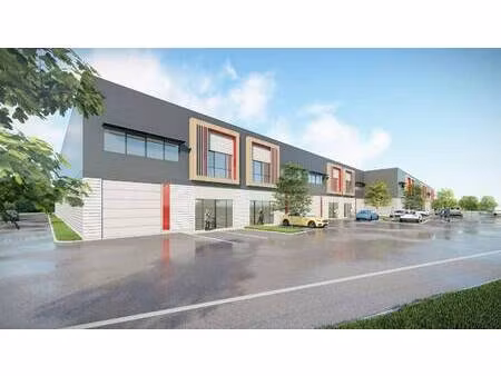 local d'activités à louer