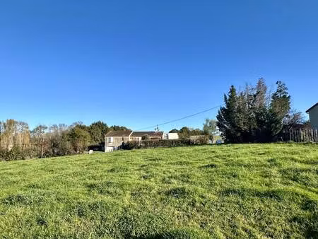 terrain constructible viabilisé à vendre