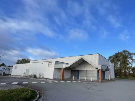 local commercial à louer