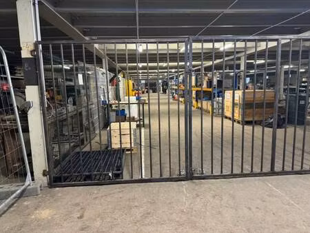 local d'activités à louer