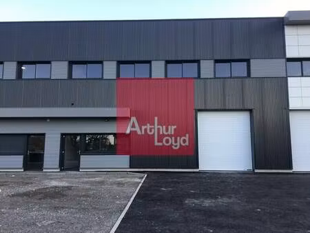 local d'activités à louer