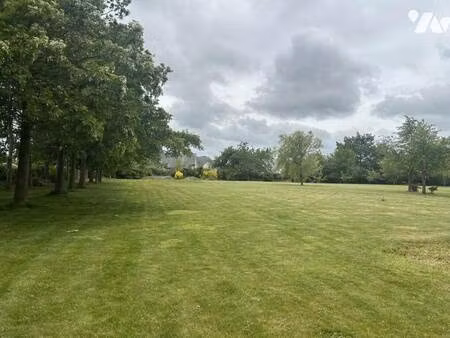 terrain constructible viabilisé à vendre