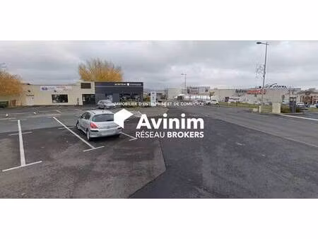 local commercial à louer