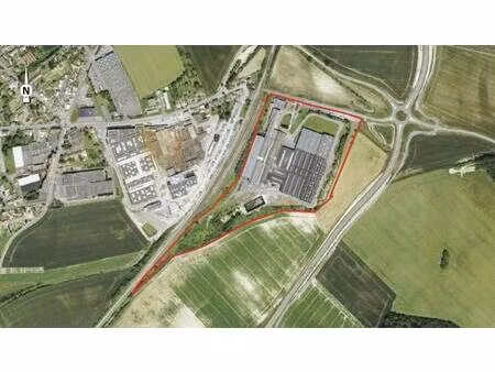 local d'activités à vendre