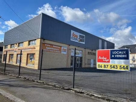 local d'activités à vendre