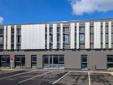 local d'activités à louer