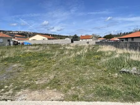 terrain constructible viabilisé à vendre