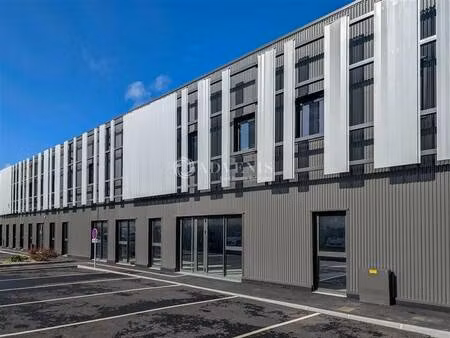 local d'activités à vendre