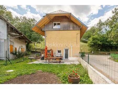 maison de 80 m² à montcel