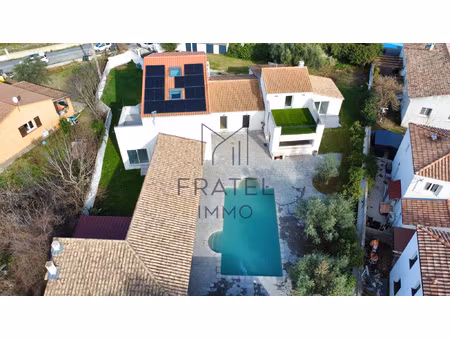 ensemble immobilier 305m2 sur une parcelle de 2 000m2