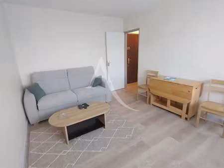 location meublée appartement 1 pièce 25.61 m² à evreux (27000)  480 €