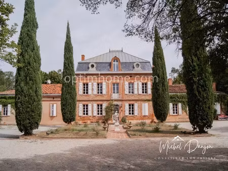 vente propriété 21 pièces 684 m² à toulouse (31000)  1 395 000 €