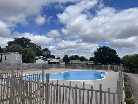 prl (parc résidentiel de loisirs) + chalet de 42 m2 sur la c