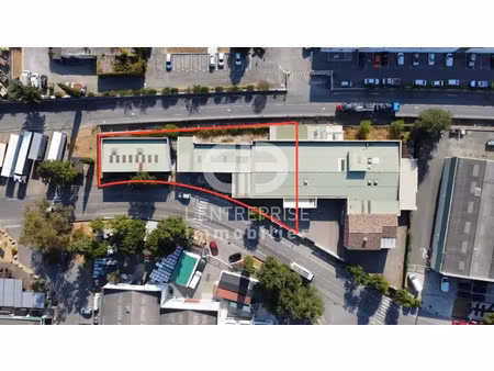 a louer entrepôt 892 m² carros zac de la grave