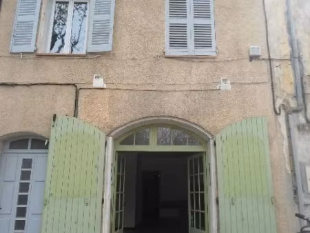 location locaux professionnels à aups (83630)  nan €