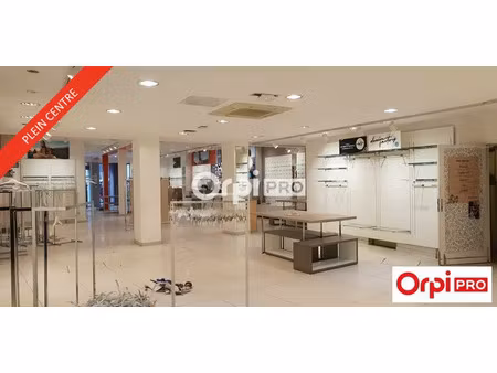 local commercial a louer