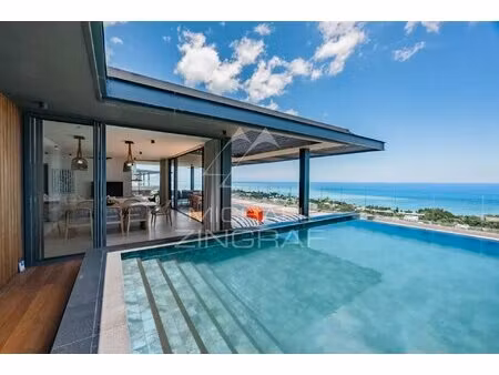 penthouse 4 chambres avec vue sur mer - riviere noire - mzimc417
