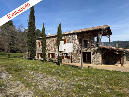 bâtisse de standing à saint pierre saint jean