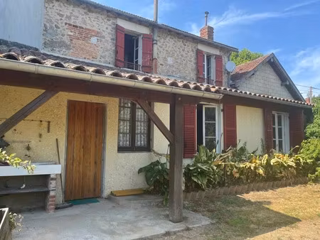 vente maison 6 pièces 121 m² à nontron (24300)  77 420 €