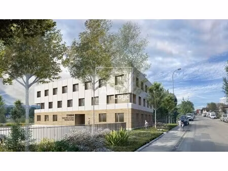 location local professionnel 429m² st martin d heres 38400