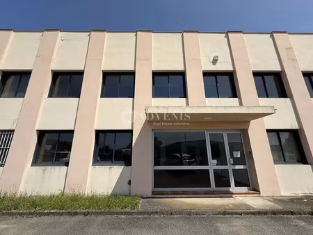 bâtiment mixte bureaux / activ a louer