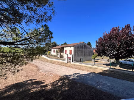 maison à vendre cinq chambres louzac saint andre (16)