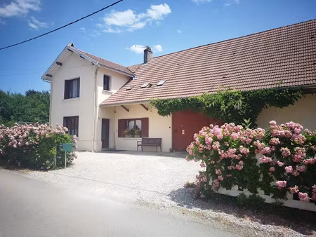 vente maison 8 pièces 290 m² à pierre-de-bresse (71270)  290 000 €