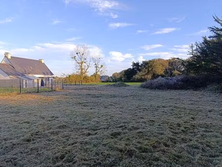 à vendre terrain constructible de 1200 m²