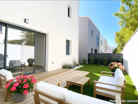 vente maison 4 pièces 90m2 castelnau-le-lez 34170 - 429000 € - surface privée