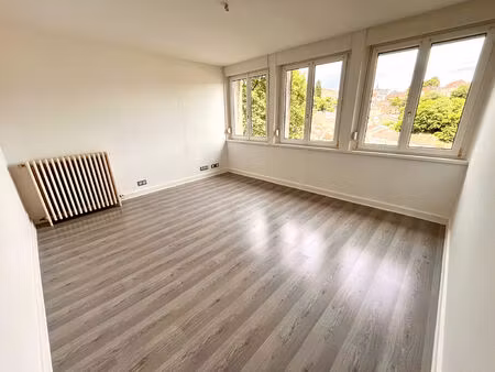 location appartement 2 pièces  45.92m²  val de briey
