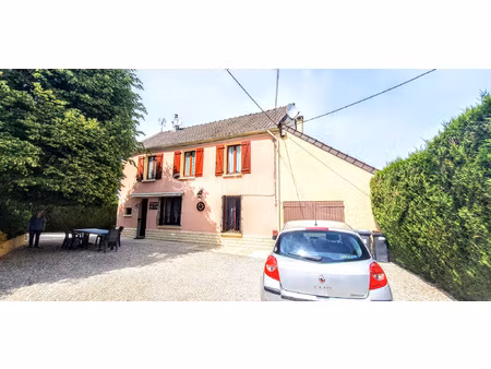 grande maison familiale  5 chambres à penchard