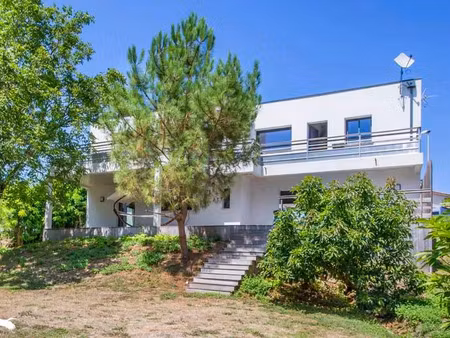 vente maison 5 pièces 157 m² à saint-laurent-de-la-pree (17450)  549 684 €