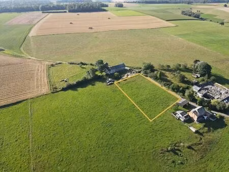 terrain à bâtir de 38 ares 80ca - possibilité de division !