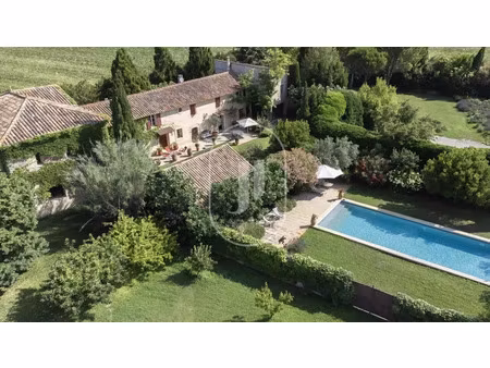 vente maison 12 pièces 405 m² à pernes-les-fontaines (84210)  1 995 000 €