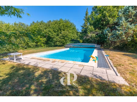 paradis des jardiniers plus piscine  intimité et confort de vie