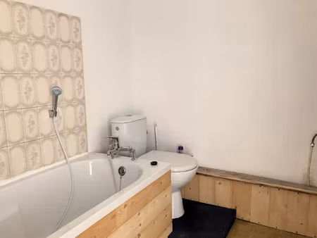 vente appartement 1 pièce 28 m² saint-martin-de-crau (13310)
