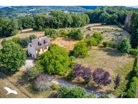 vente maison 5 pièces 140 m² saint-léon-sur-vézère (24290)