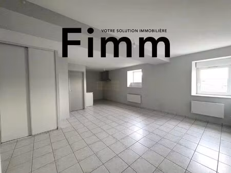 location appartement 2 pièces 48 m² à maclas (42520)