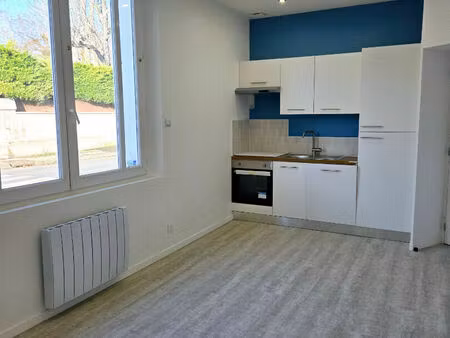 location appartement 2 pièces 35 m² à montdidier (80500)