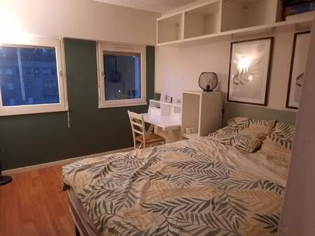 location appartement 1 pièce 10 m² à montigny-le-bretonneux (78180)